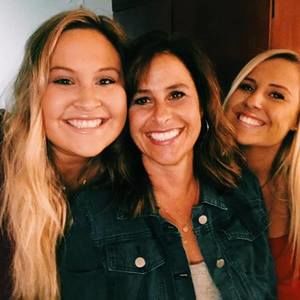 Meet your Posher, Debbie